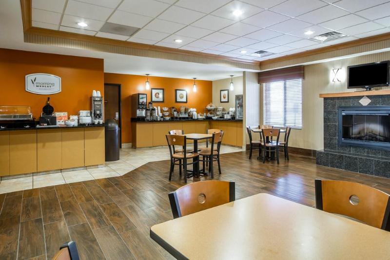 Mainstay Suites Madison - Monona מראה חיצוני תמונה