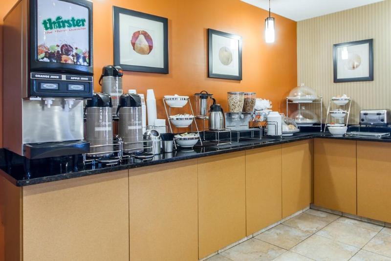 Mainstay Suites Madison - Monona מראה חיצוני תמונה