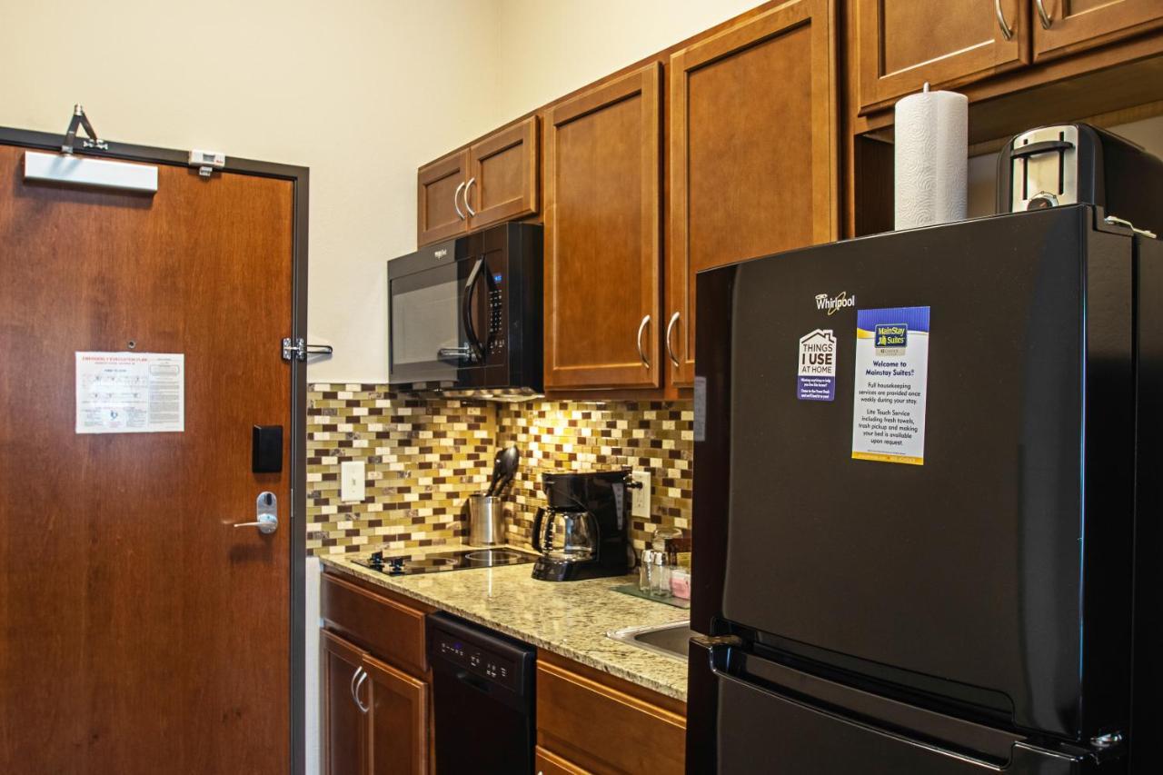 Mainstay Suites Madison - Monona מראה חיצוני תמונה
